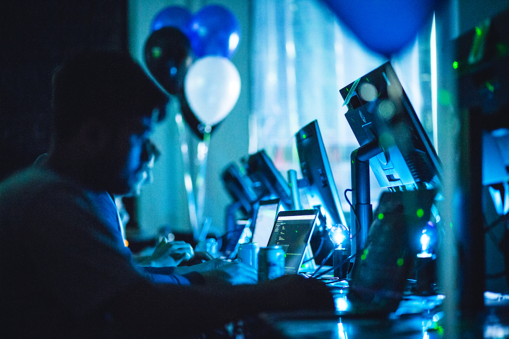 More Code in the Dark competitors